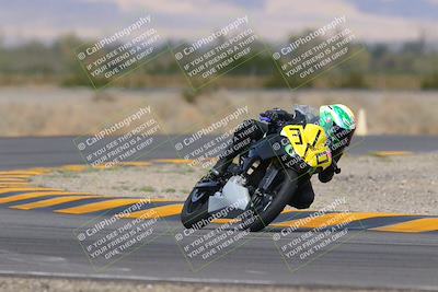 media/Oct-30-2022-CVMA (Sun) [[fb421c3cec]]/Race 6 500 Supersport-350 Supersport/